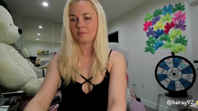 Gallery image thumbnail from BaileyRayne's myfreecams stream on, 03/22/2024, 05:43 image 20 of 20