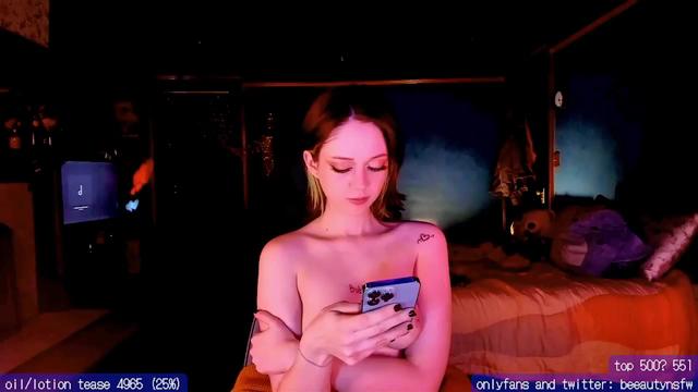 Gallery image thumbnail from BeeautyNSFW's myfreecams stream on, 02/28/2024, 08:25 image 7 of 20