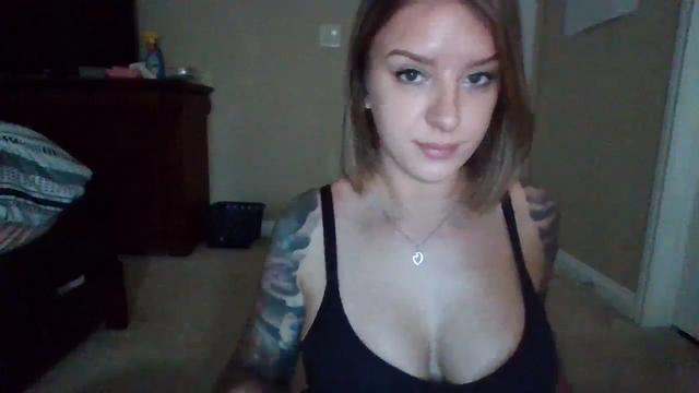 Gallery image thumbnail from BrookeLoveXXX's myfreecams stream on, 03/25/2024, 19:13 image 10 of 20
