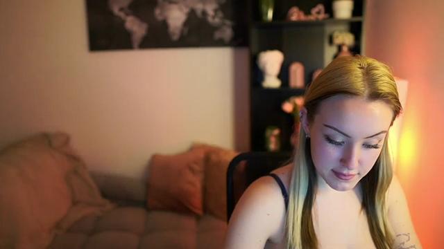 Gallery image thumbnail from Brooklyn_Ch's myfreecams stream on, 01/30/2024, 14:12 image 12 of 20