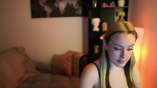 Gallery image thumbnail from Brooklyn_Ch's myfreecams stream on, 01/30/2024, 14:12 image 13 of 20