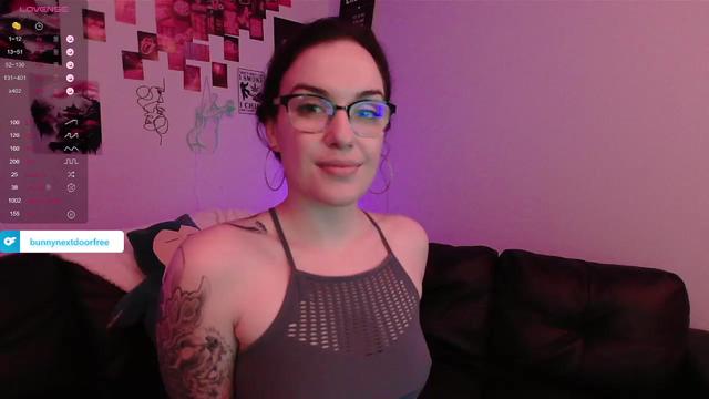 Gallery image thumbnail from BunnyNextDoor's myfreecams stream on, 03/24/2024, 13:55 image 17 of 20
