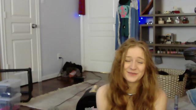 Gallery image thumbnail from Bunnydathug's myfreecams stream on, 04/22/2023, 20:01 image 6 of 20