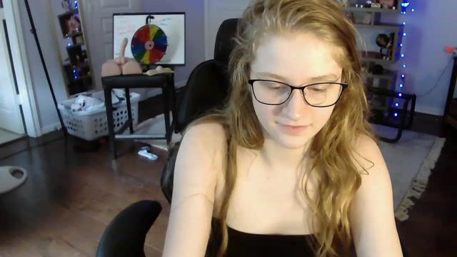 Gallery image thumbnail from Bunnydathug's myfreecams stream on, 05/23/2023, 19:02 image 10 of 20