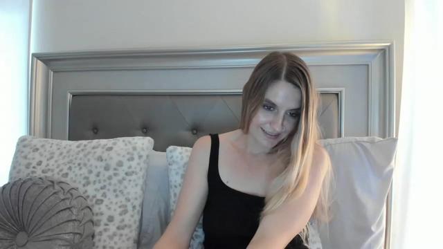 Gallery image thumbnail from Ca_ndi's myfreecams stream on, 02/11/2023, 20:20 image 7 of 20