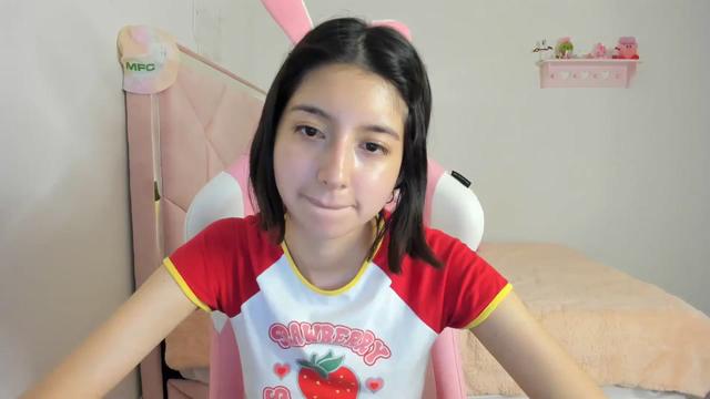 Gallery image thumbnail from Cherrycute666's myfreecams stream on, 03/22/2024, 03:55 image 8 of 20