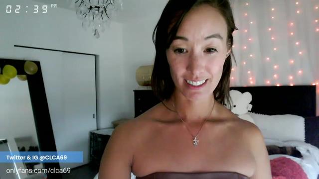 Gallery image thumbnail from Christy_Love's myfreecams stream on, 11/28/2022, 22:59 image 6 of 20