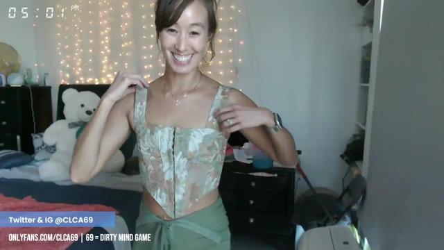 Gallery image thumbnail from Christy_Love's myfreecams stream on, 04/26/2023, 24:04 image 16 of 20