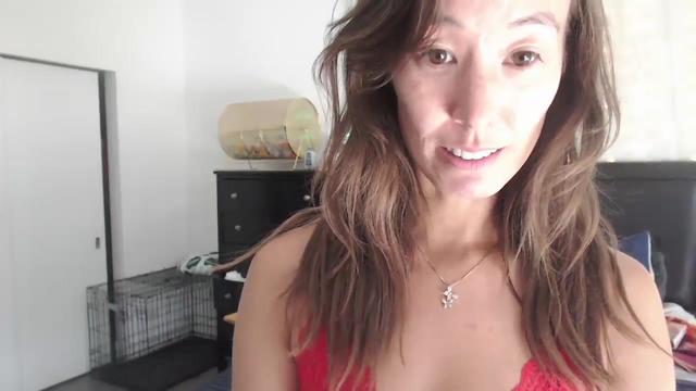 Gallery image thumbnail from Christy_Love's myfreecams stream on, 08/06/2023, 17:20 image 8 of 20