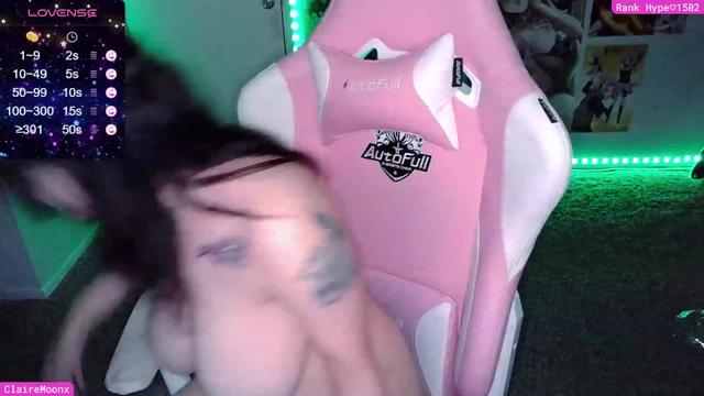 Gallery image thumbnail from ClaireMoonx's myfreecams stream on, 08/28/2023, 05:01 image 20 of 20