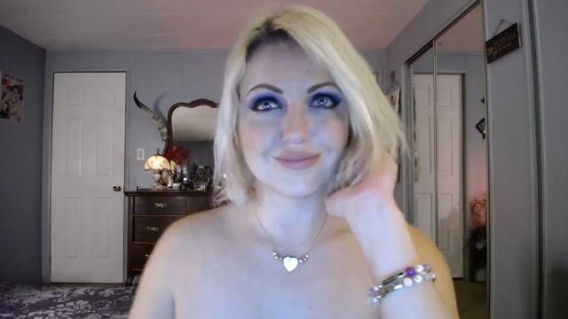 Gallery image thumbnail from Country_Daisy's myfreecams stream on, 10/28/2023, 24:00 image 5 of 20