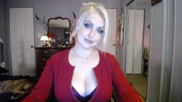 Gallery image thumbnail from Country_Daisy's myfreecams stream on, 11/17/2023, 24:09 image 10 of 20