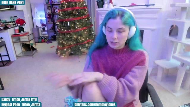 Gallery image thumbnail from DeckyourBalls's myfreecams stream on, 12/10/2022, 20:55 image 3 of 20