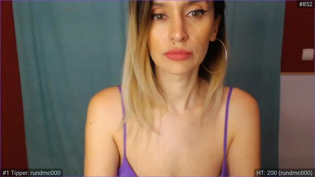 Gallery image thumbnail from Eidyia's myfreecams stream on, 02/14/2023, 24:00 image 18 of 20