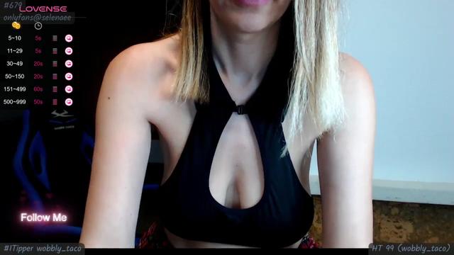 Gallery image thumbnail from EidyiaBelle's myfreecams stream on, 04/23/2024, 24:21 image 3 of 20