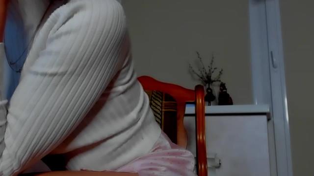 Gallery image thumbnail from Elenapre's myfreecams stream on, 03/28/2023, 11:14 image 3 of 20