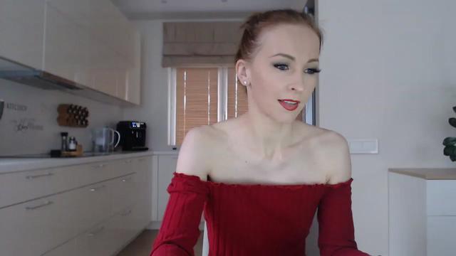 Gallery image thumbnail from EmilyTease's myfreecams stream on, 11/17/2022, 12:53 image 10 of 20