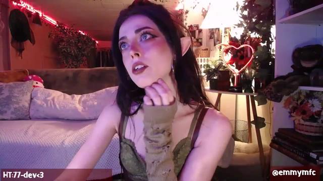 Gallery image thumbnail from Emmy_Rose's myfreecams stream on, 03/02/2023, 04:15 image 9 of 20