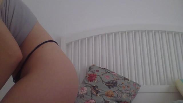 Gallery image thumbnail from EvaEvelin's myfreecams stream on, 04/08/2024, 10:30 image 19 of 20