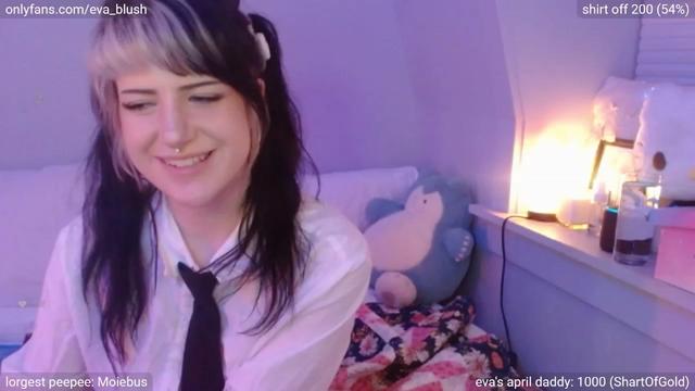 Gallery image thumbnail from Eva_Blush's myfreecams stream on, 04/19/2023, 04:24 image 1 of 20