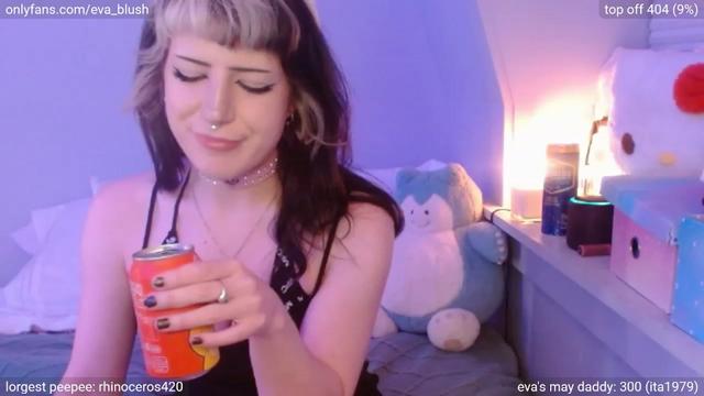Gallery image thumbnail from Eva_Blush's myfreecams stream on, 05/05/2023, 04:57 image 3 of 20