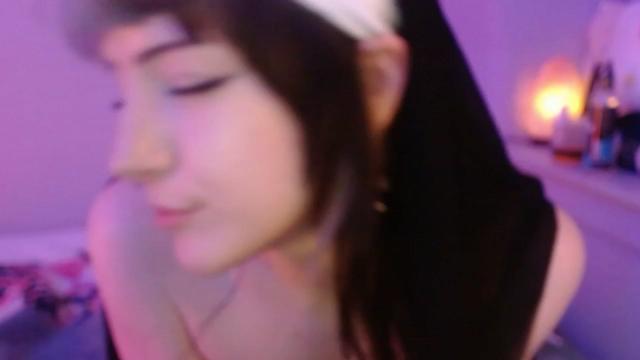 Gallery image thumbnail from Eva_Blush's myfreecams stream on, 05/13/2023, 06:41 image 7 of 20