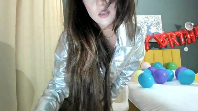 Gallery image thumbnail from Eve___'s myfreecams stream on, 03/15/2024, 19:47 image 12 of 20