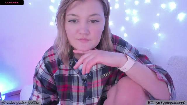 Gallery image thumbnail from FIRE_ICE_EMMA's myfreecams stream on, 01/15/2024, 11:28 image 9 of 20