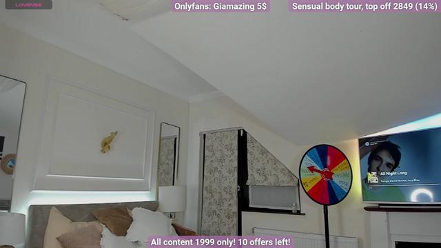 Gallery image thumbnail from GiaMazing's myfreecams stream on, 03/09/2024, 24:04 image 11 of 20