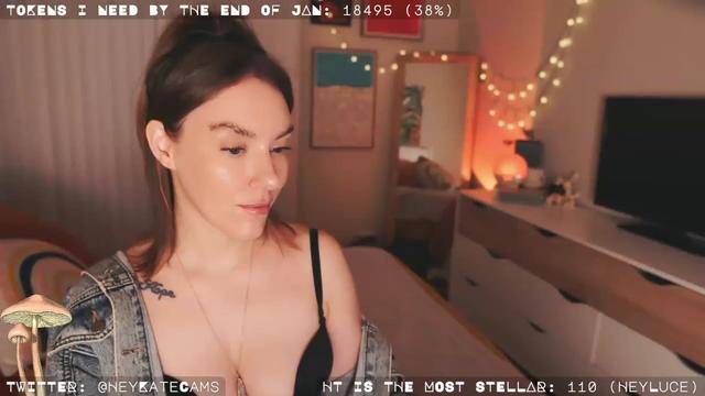 Gallery image thumbnail from HeyKate's myfreecams stream on, 01/29/2023, 05:29 image 14 of 20