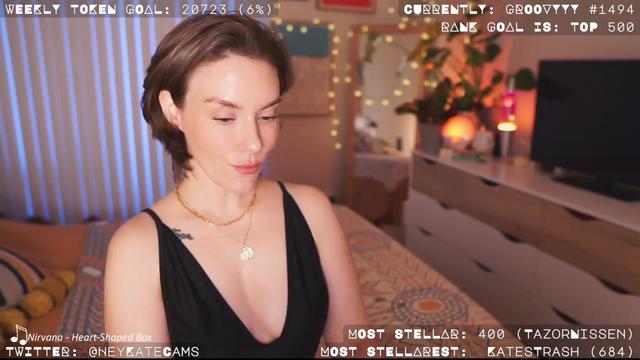 Gallery image thumbnail from HeyKate's myfreecams stream on, 05/03/2023, 03:20 image 11 of 20