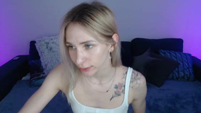 Gallery image thumbnail from Horny_Blond's myfreecams stream on, 03/22/2023, 13:23 image 7 of 20