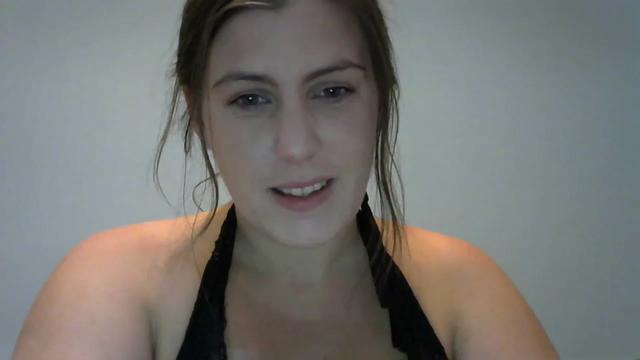 Gallery image thumbnail from Housewife2's myfreecams stream on, 11/27/2022, 24:19 image 2 of 20