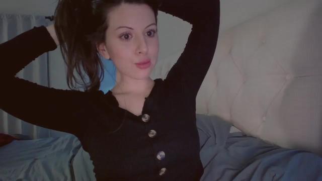Gallery image thumbnail from Isabelle's myfreecams stream on, 02/21/2024, 06:23 image 8 of 20