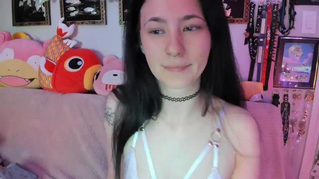 Gallery image thumbnail from Isabelle_Babe's myfreecams stream on, 03/17/2024, 10:40 image 17 of 20