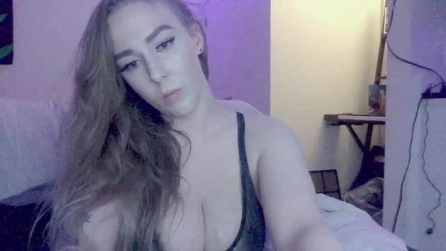 Gallery image thumbnail from ItsRavenRoses's myfreecams stream on, 10/05/2023, 06:38 image 16 of 20