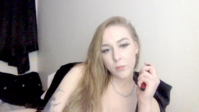 Gallery image thumbnail from ItsRavenRoses's myfreecams stream on, 01/31/2024, 07:57 image 20 of 20