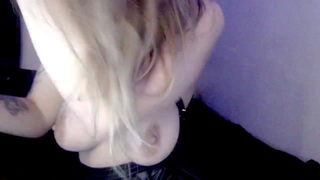 Gallery image thumbnail from ItsRavenRoses's myfreecams stream on, 02/26/2024, 04:51 image 18 of 20