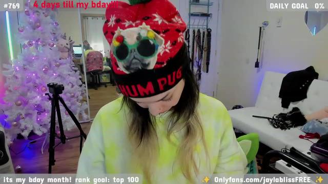 Gallery image thumbnail from JaylaBliss's myfreecams stream on, 12/26/2023, 09:43 image 19 of 20