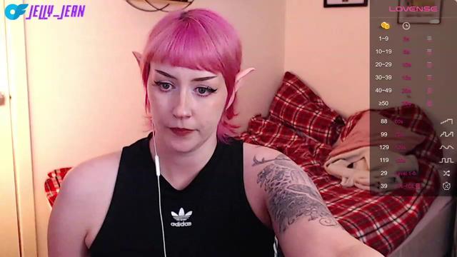 Gallery image thumbnail from Jelly_Jean's myfreecams stream on, 08/20/2023, 17:23 image 8 of 20