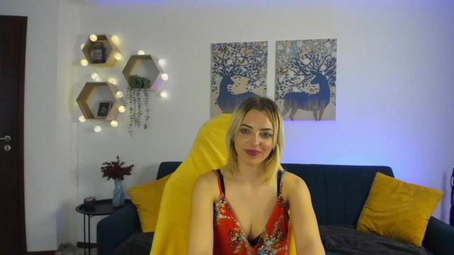 Gallery image thumbnail from Julia_Gold18's myfreecams stream on, 01/23/2023, 10:58 image 8 of 20