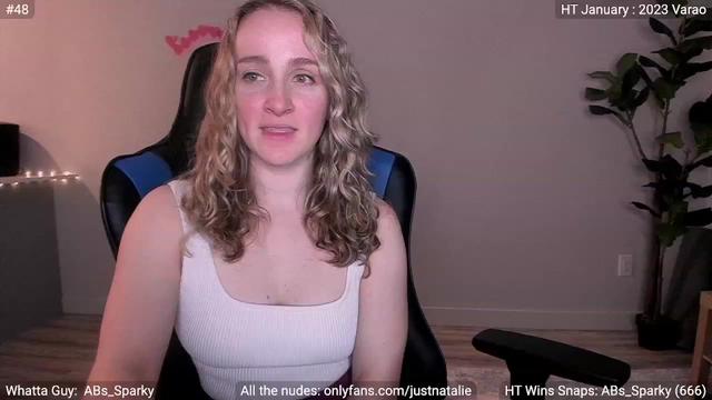 Gallery image thumbnail from JustNatalie's myfreecams stream on, 01/22/2023, 01:03 image 16 of 20