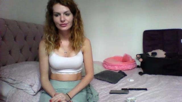 Gallery image thumbnail from KandyKettle's myfreecams stream on, 11/15/2022, 13:28 image 11 of 20