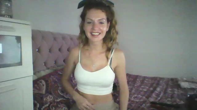 Gallery image thumbnail from KandyKettle's myfreecams stream on, 11/28/2022, 23:49 image 9 of 20