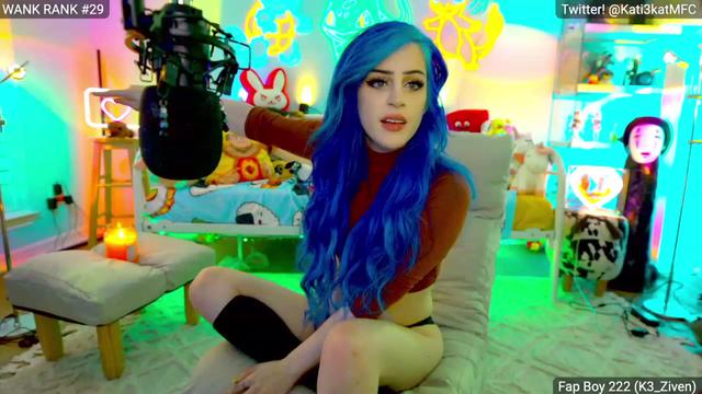 Gallery image thumbnail from Kati3Kat's myfreecams stream on, 11/23/2022, 02:49 image 3 of 20