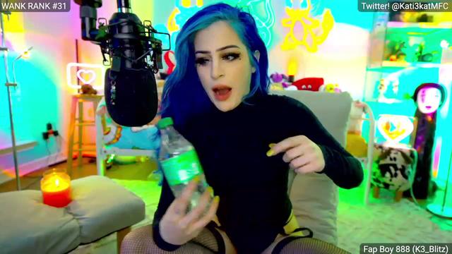 Gallery image thumbnail from Kati3Kat's myfreecams stream on, 11/26/2022, 05:55 image 4 of 20
