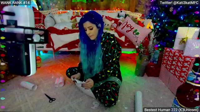 Gallery image thumbnail from Kati3Kat's myfreecams stream on, 12/25/2022, 10:17 image 1 of 20