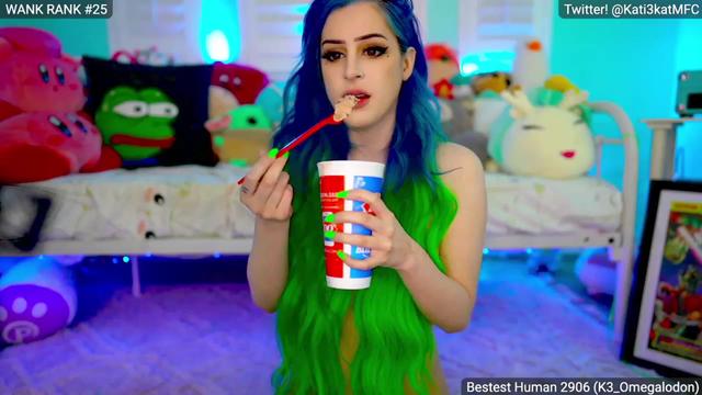 Gallery image thumbnail from Kati3Kat's myfreecams stream on, 03/31/2023, 06:51 image 15 of 20