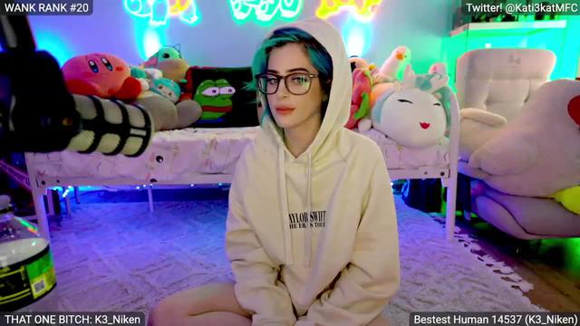Gallery image thumbnail from Kati3Kat's myfreecams stream on, 05/29/2023, 08:31 image 8 of 20