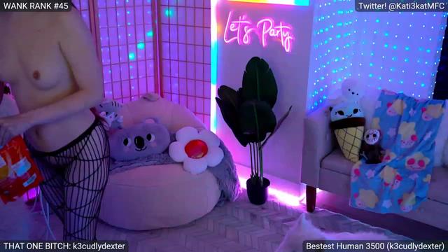 Gallery image thumbnail from Kati3Kat's myfreecams stream on, 08/19/2023, 06:42 image 12 of 20